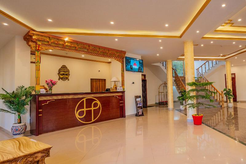 Hotel Leh Plaza image