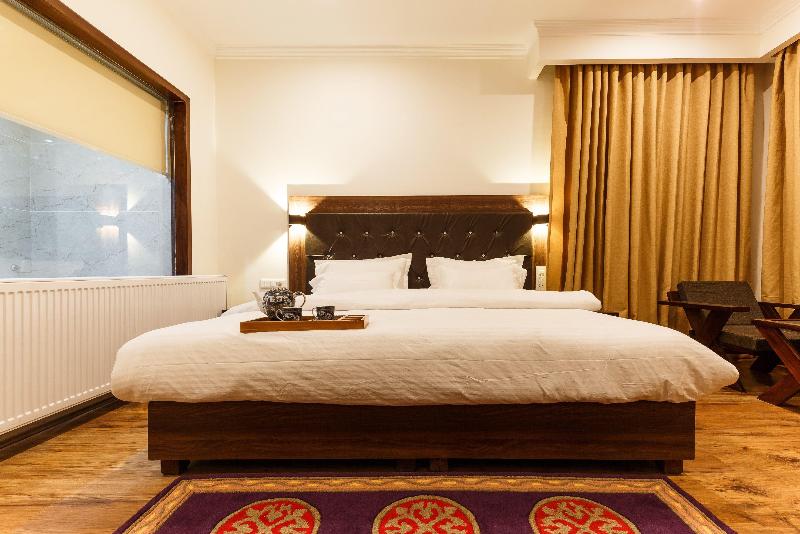 Hotel Leh Plaza image