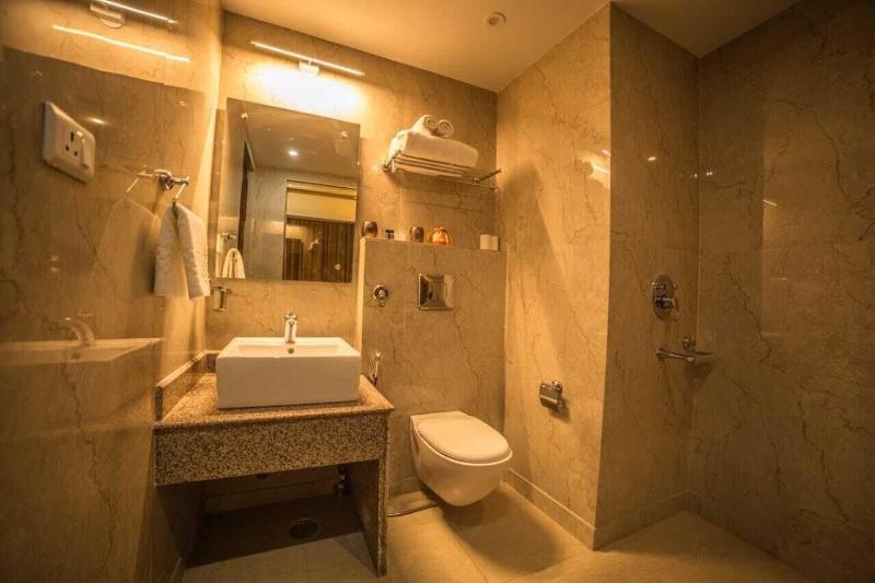 Hotel Leh Plaza image