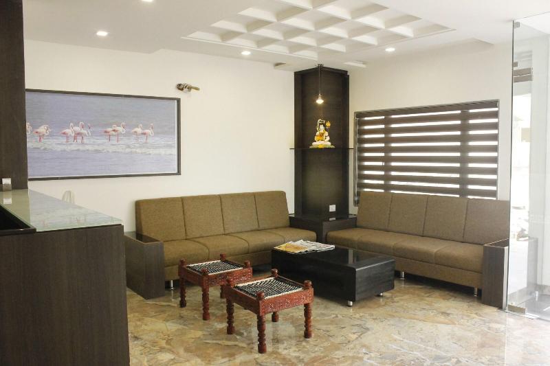 Hotel Shiv Lake — main photo