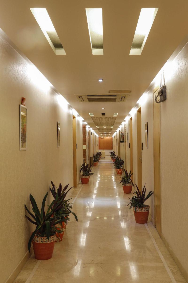 Shivoy Hotel image