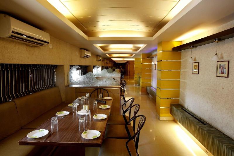 Shivoy Hotel image