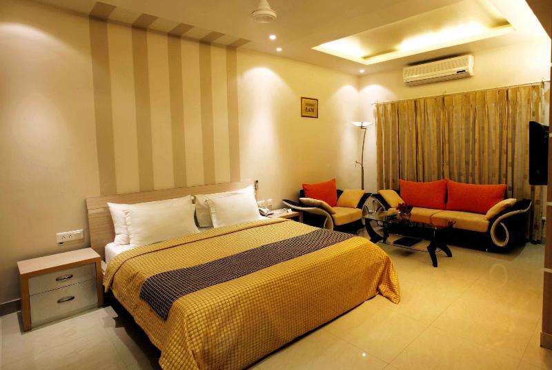 Shivoy Hotel image