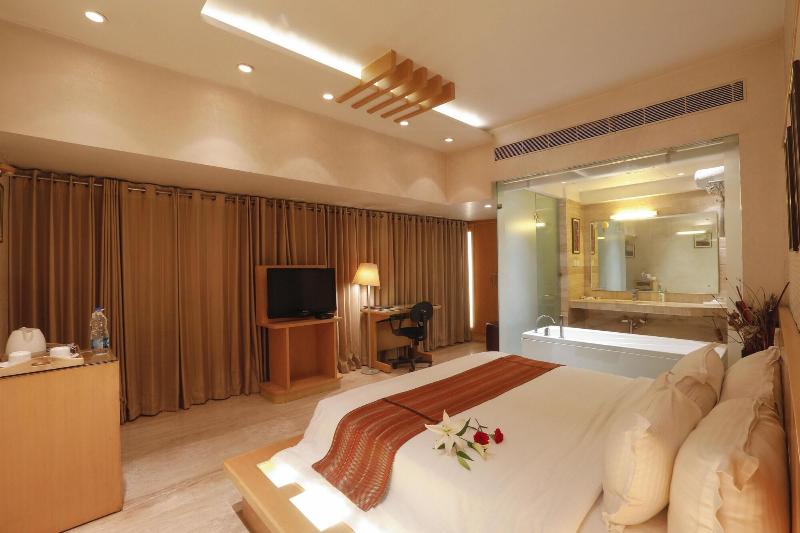 Shivoy Hotel image