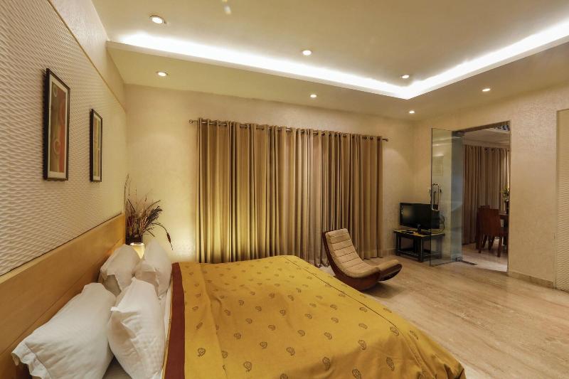 Shivoy Hotel image