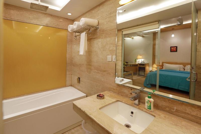 Shivoy Hotel image