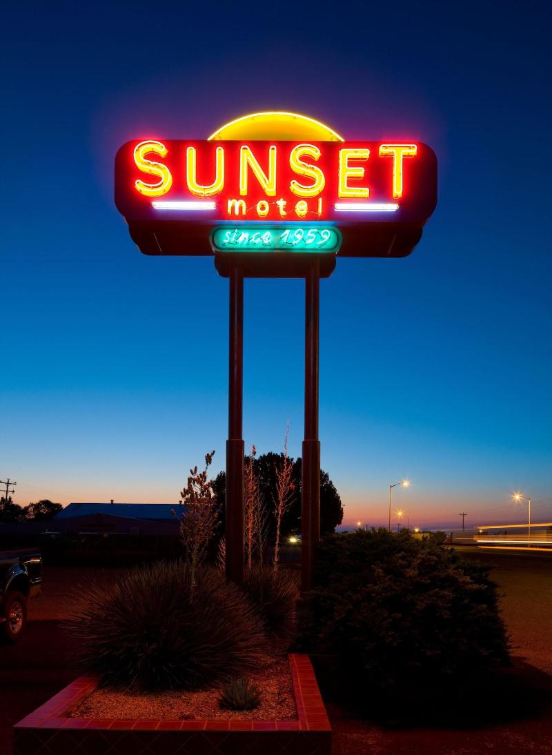 Sunset Motel image