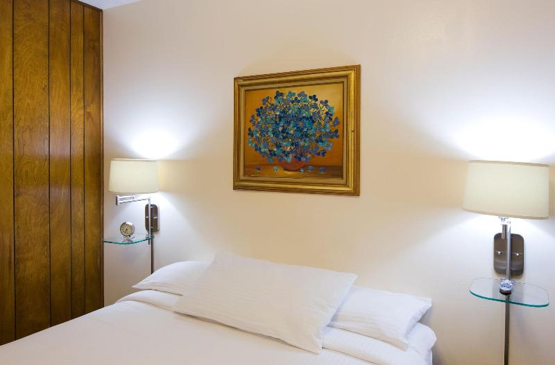 Sunset Motel image