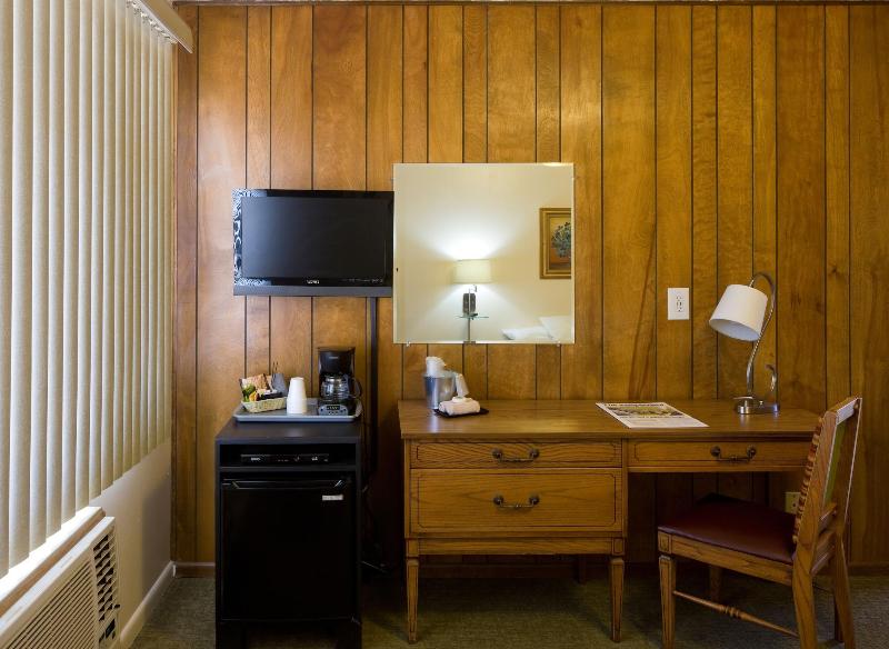 Sunset Motel image