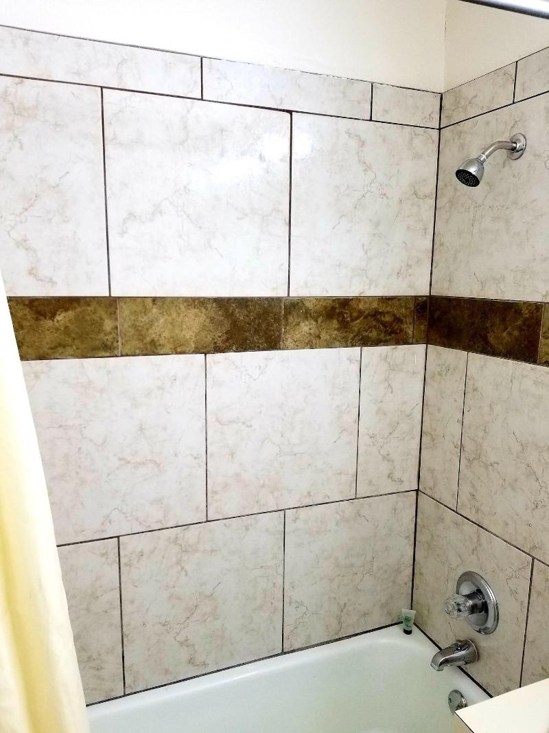 Budget Inn image