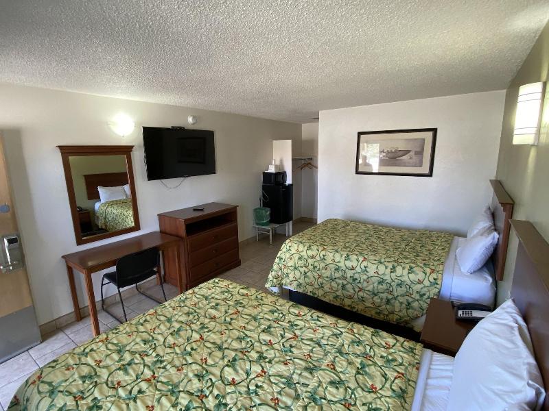 Budget Inn image