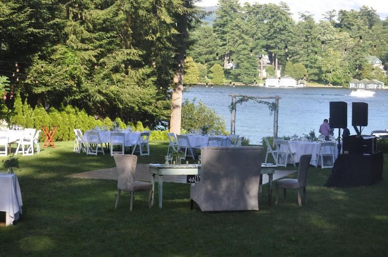 Chateau Rooms image