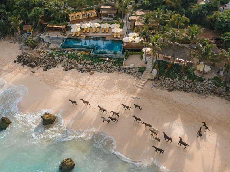 NIHI Sumba image