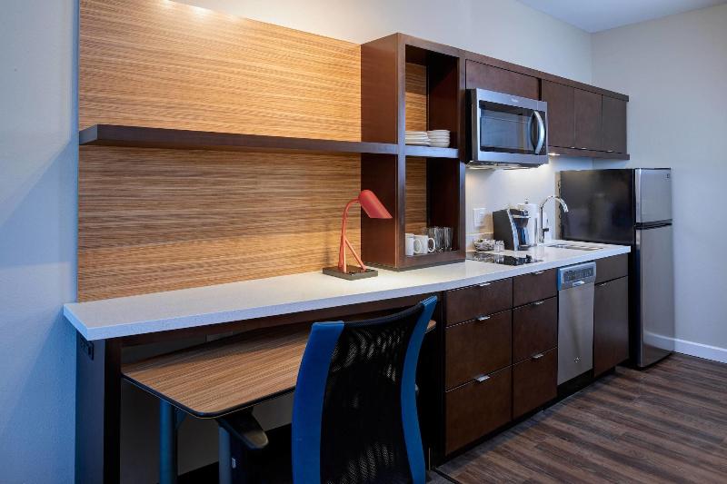 Towneplace Suites By Marriott Cleveland Solon image