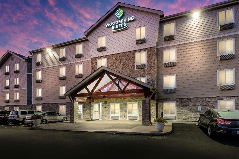 WoodSpring Suites Columbus West - Hilliard image