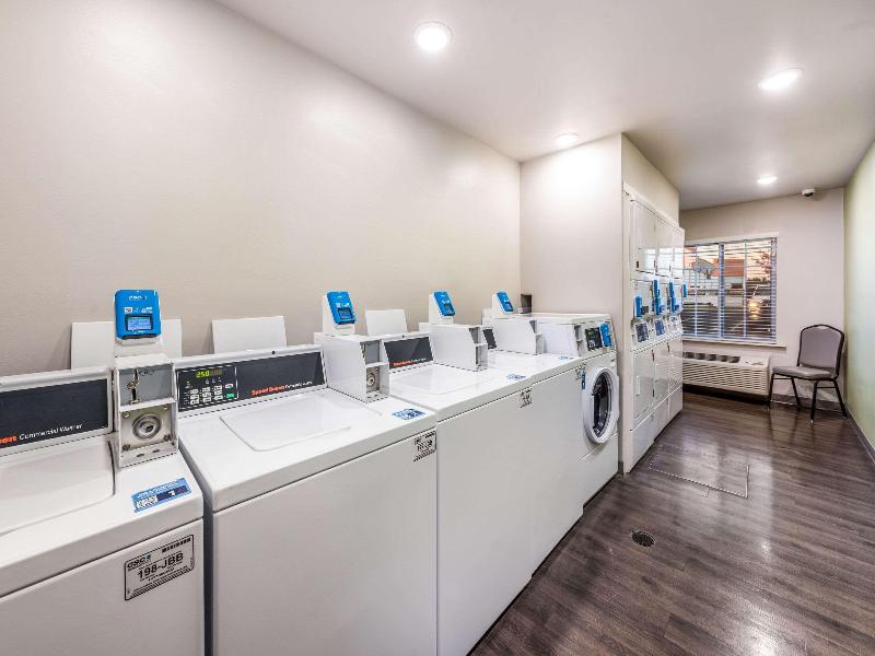 WoodSpring Suites Columbus West - Hilliard image