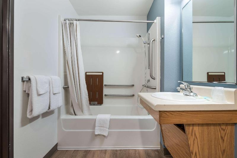 WoodSpring Suites Columbus West - Hilliard image
