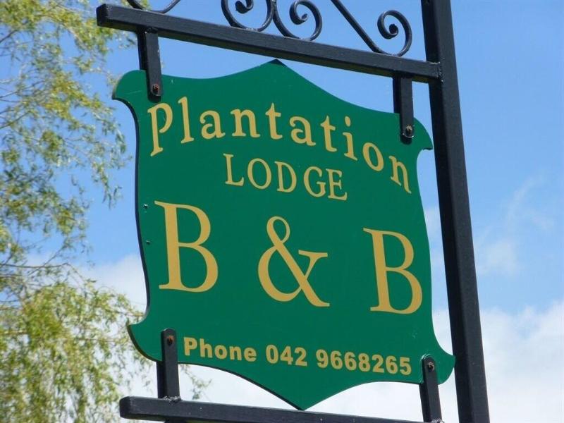 Plantation Lodge B&B