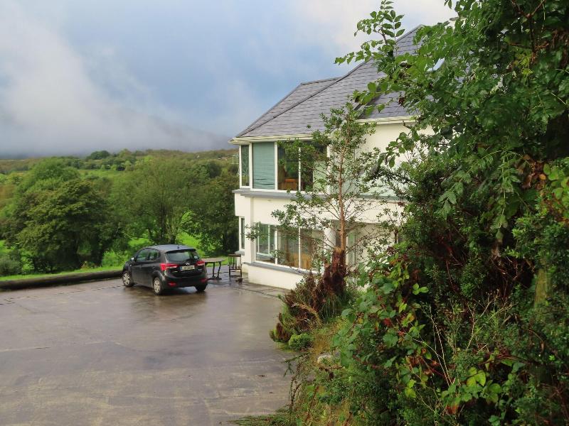 Bluebell House — photo 2