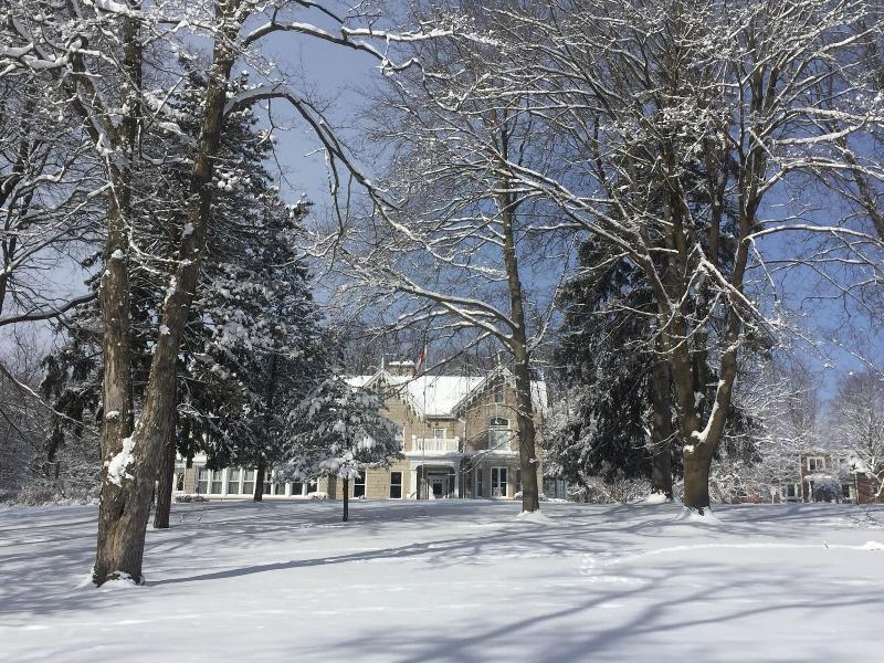 Westover Inn — general view