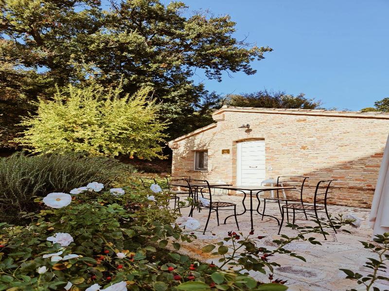 Pamperduto Country Resort image