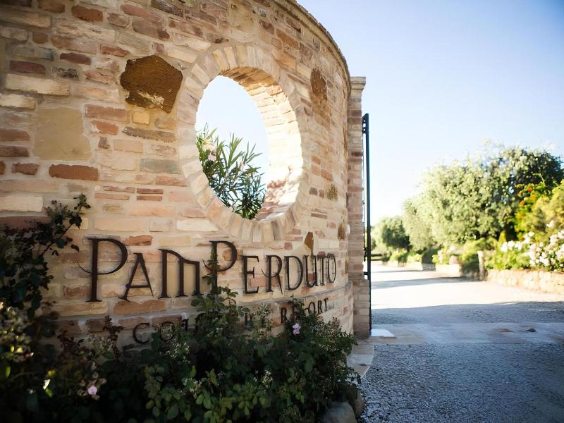 Pamperduto Country Resort image
