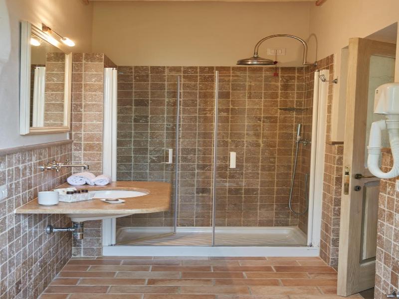 Pamperduto Country Resort image