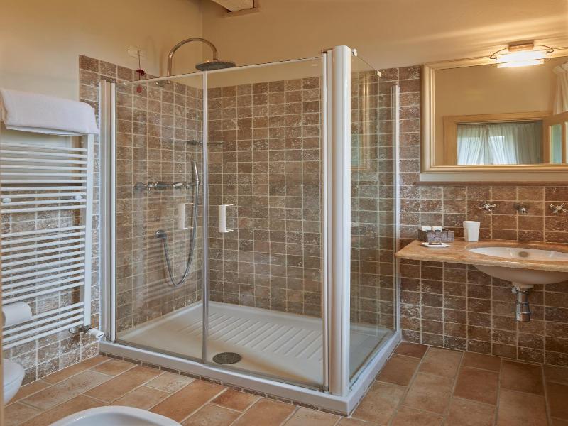 Pamperduto Country Resort image