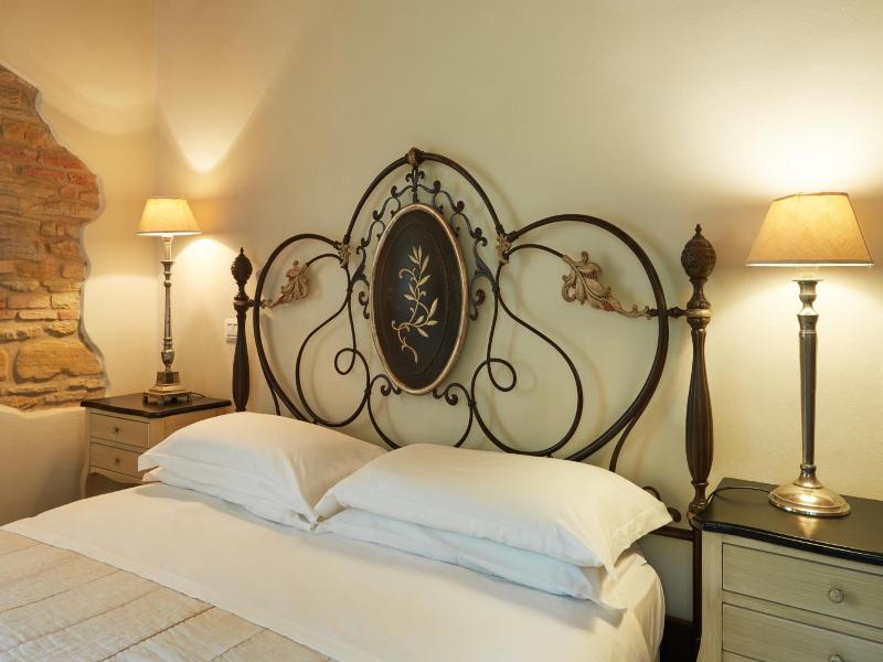 Pamperduto Country Resort image