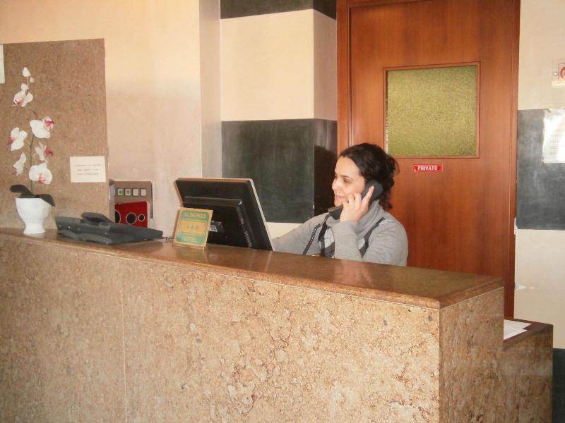 Albergo Villa & Roma image
