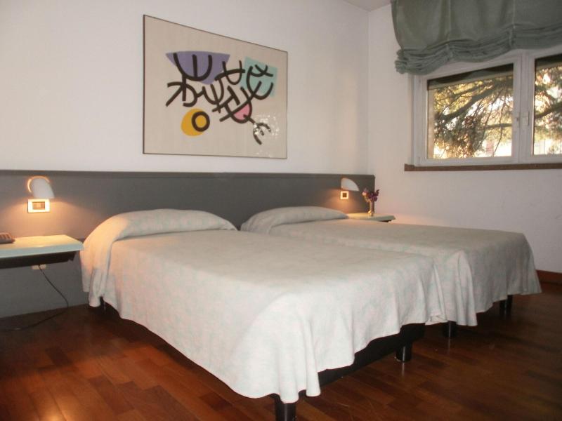 Albergo Villa & Roma image