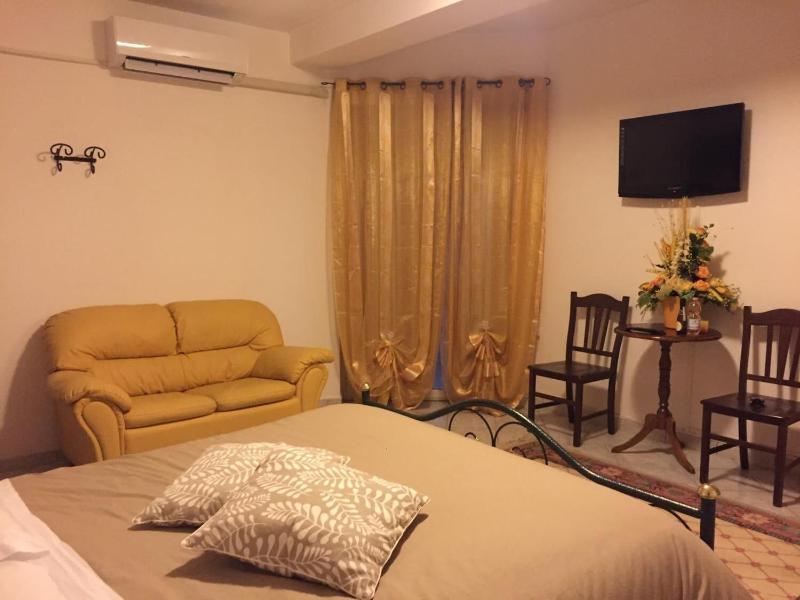 M'ami Bed and Breakfast image