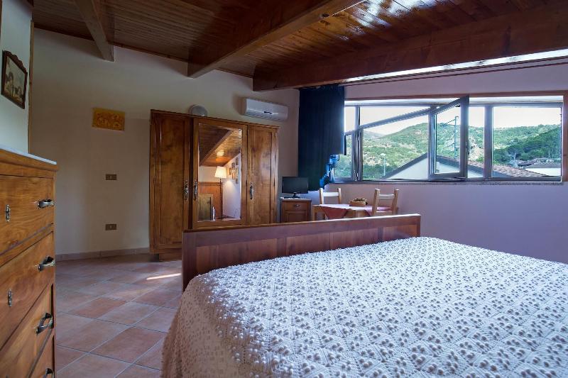 B&B Fasolino image