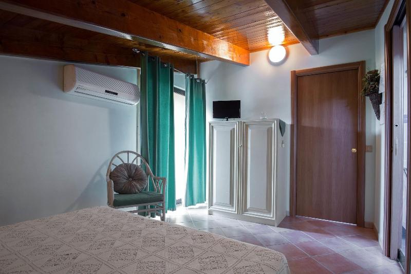 B&B Fasolino image
