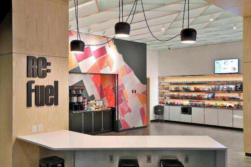 Aloft Knoxville West image