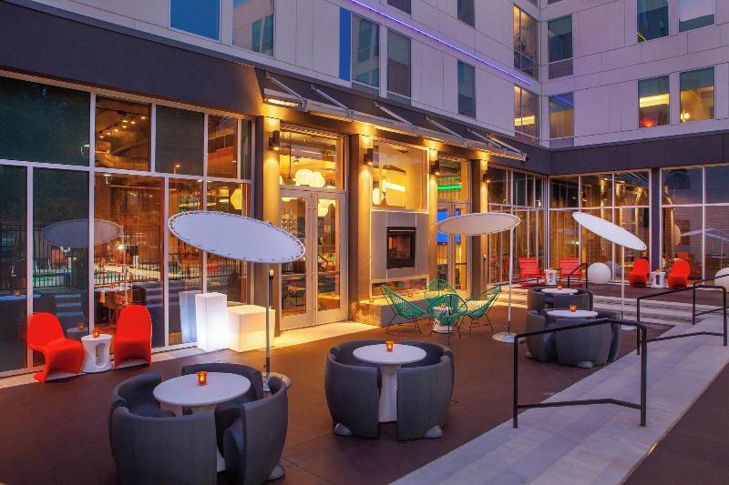 Aloft Knoxville West image