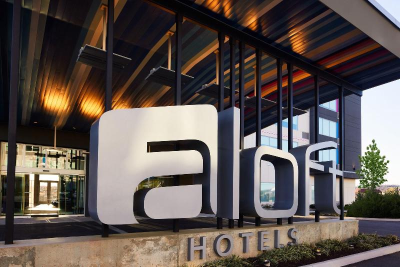 Aloft Knoxville West image