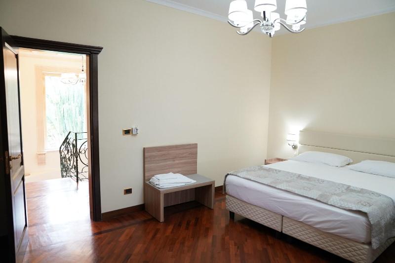 Villa Princi image
