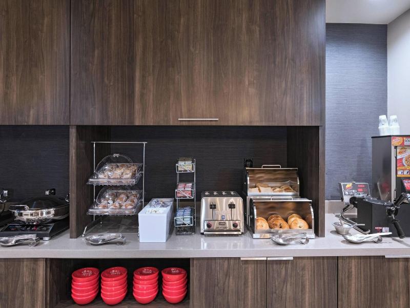 Towneplace Suites By Marriott Dallas Dfw Airport N image