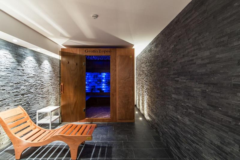 Hotel Domaso image