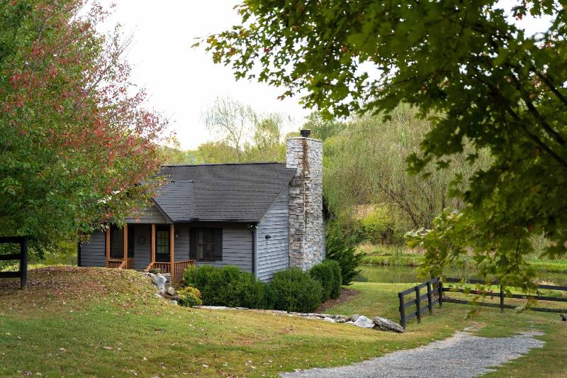 Steeles Tavern Manor