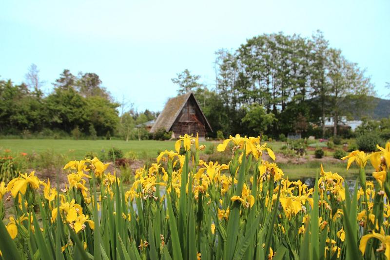 Outlook Inn On Orcas Island image