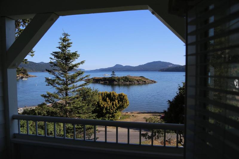 Outlook Inn On Orcas Island image