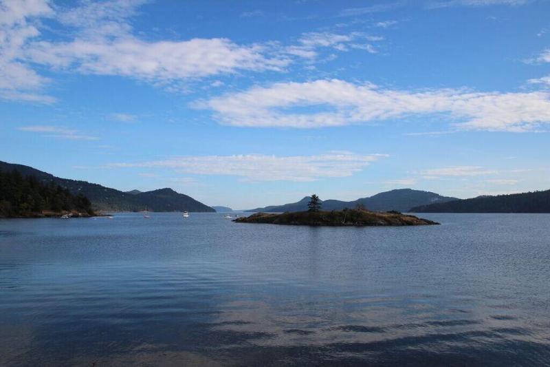 Outlook Inn On Orcas Island image