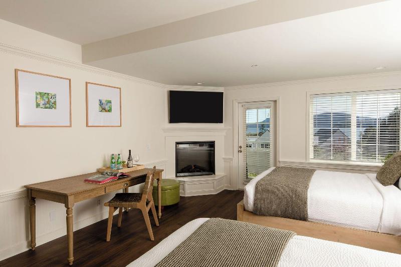 Outlook Inn On Orcas Island image