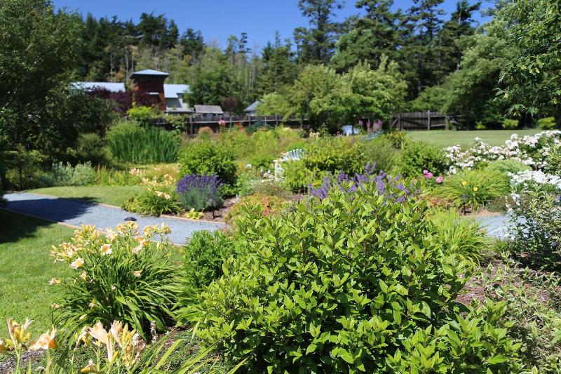 Outlook Inn On Orcas Island image