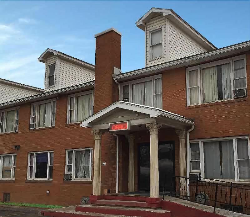 Budget Inn Of America — main photo
