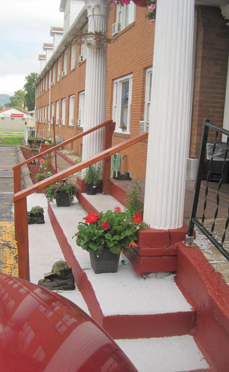 Budget Inn Of America — photo 2