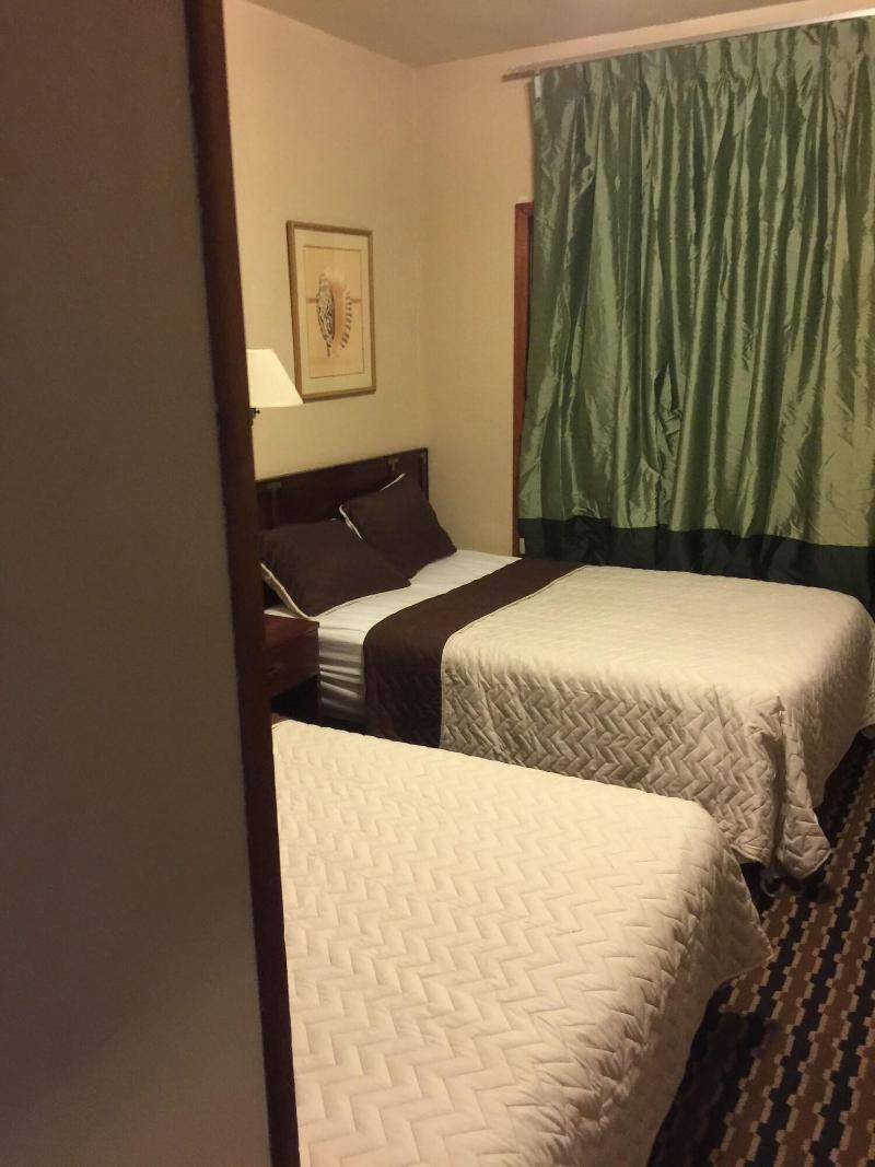 Budget Inn Of America — photo 4