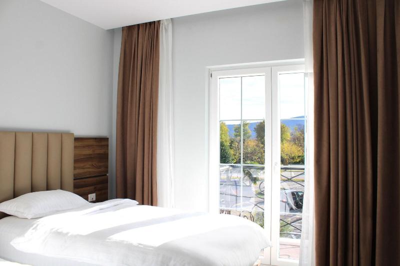 Gardenland Resort image